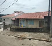 Casa para Venda, em Rio do Sul, bairro Budag, 3 dormitórios, 2 banheiros, 2 vagas