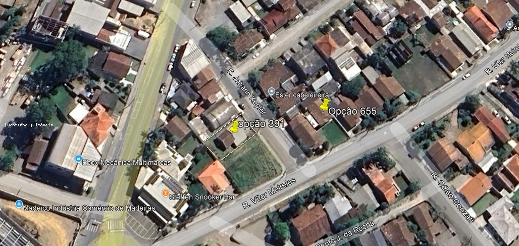 Casa à venda com 3 quartos, 339m² - Foto 1