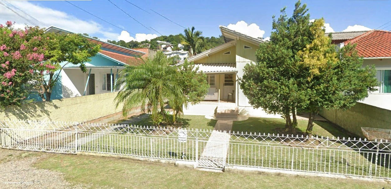 Casa, 3 quartos, 156 m² - Foto 1